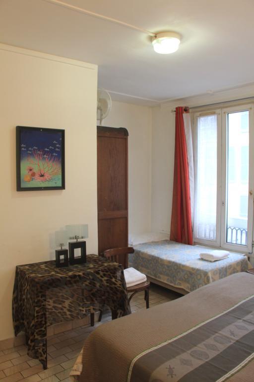 Hotel Bearnais Parijs Buitenkant foto